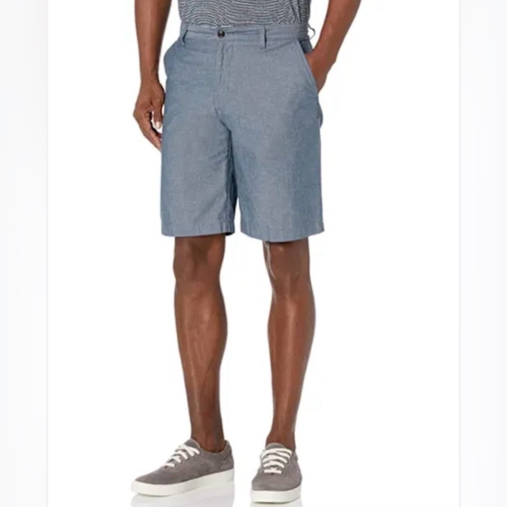 Dockers Flex Comfort Light Blue Shorts Size 38. Inseam 8in
